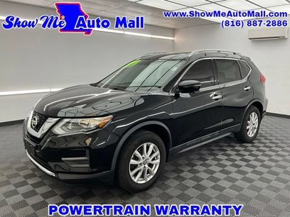 Used 2017 Nissan Rogue SV
