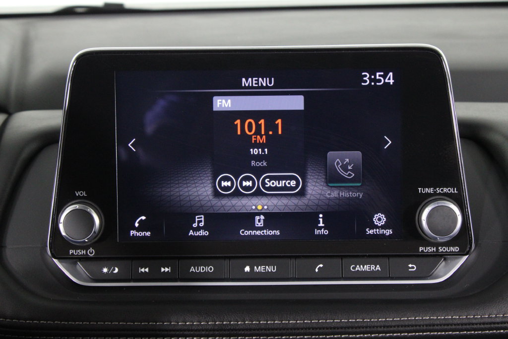 Certified 2025 Nissan Rogue S FWD image 9
