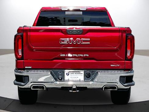 Used 2021 GMC Sierra 1500 SLT w/ SLT Premium Plus Package AWD/4WD image 8