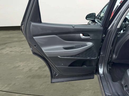 Used 2022 Hyundai Santa Fe SEL w/ Convenience + Premium Package image 12