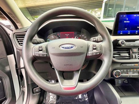 Used 2022 Ford Escape SE AWD/4WD image 34