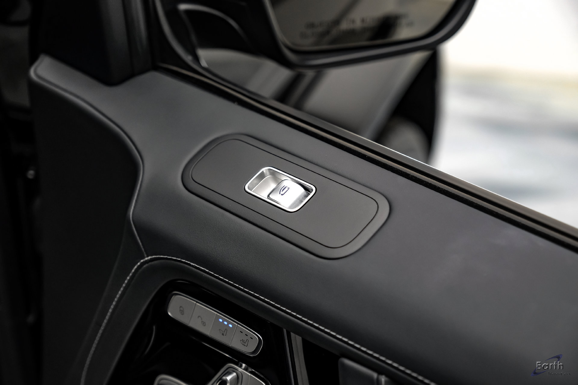 Used 2025 Mercedes-Benz G 63 AMG 4MATIC image 98