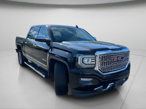 Used 2017 GMC Sierra 1500 Denali AWD/4WD image 2