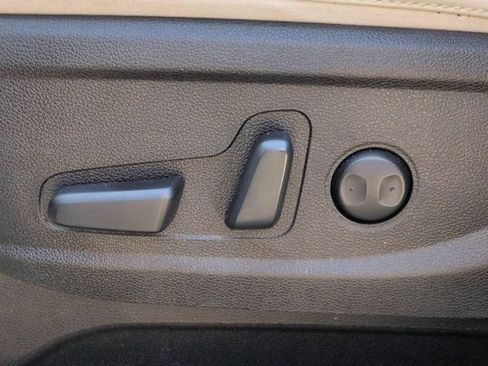 Used 2024 Kia Telluride EX FWD image 21