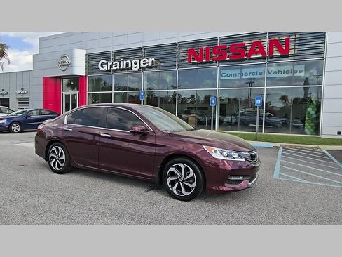 Used 2017 Honda Accord EX-L image 37