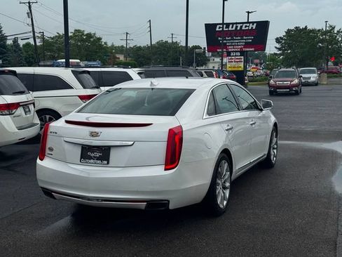 Used 2017 Cadillac XTS Luxury w/ Driver Awareness Package AWD/4WD image 5