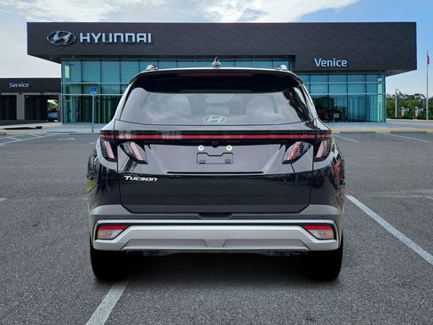New 2026 Hyundai Tucson Limited FWD image 6