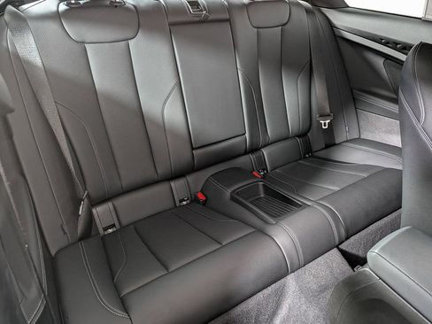 Certified 2022 BMW 230i Coupe w/ Premium Package image 39