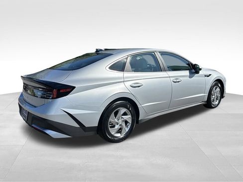 Certified 2025 Hyundai Sonata SE FWD image 7