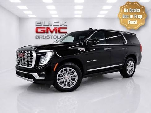Used 2026 GMC Yukon Denali w/ Sun & Power Step Package AWD/4WD image 2