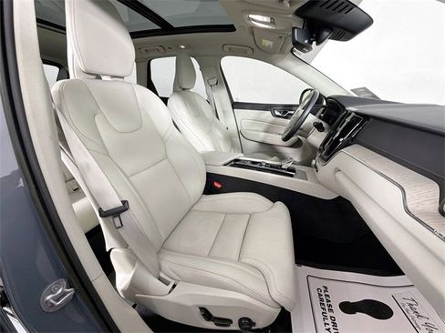 Used 2023 Volvo XC60 B5 Ultimate w/ Protection Package image 26