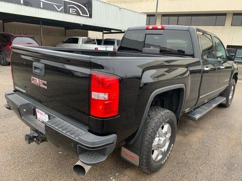 Used 2018 GMC Sierra 3500 Denali image 7
