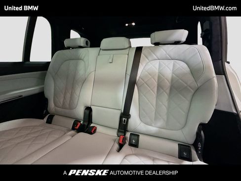 New 2026 BMW X7 xDrive40i w/ M Sport Package AWD/4WD image 13