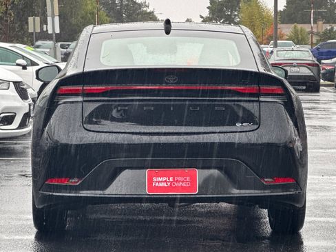 New 2026 Toyota Prius Limited image 8