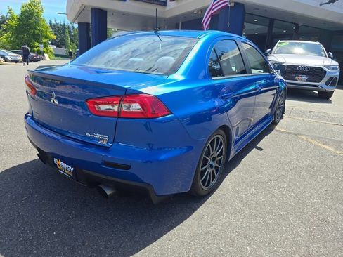 Used 2010 Mitsubishi Lancer Evolution SE AWD/4WD image 7