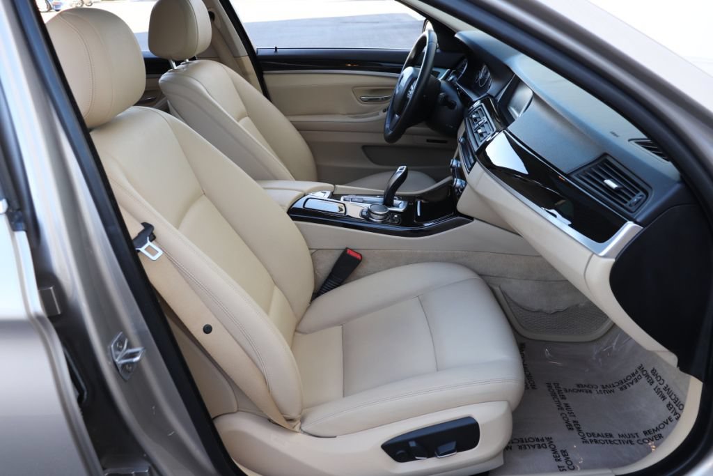 Used 2015 BMW 528i Sedan RWD image 33