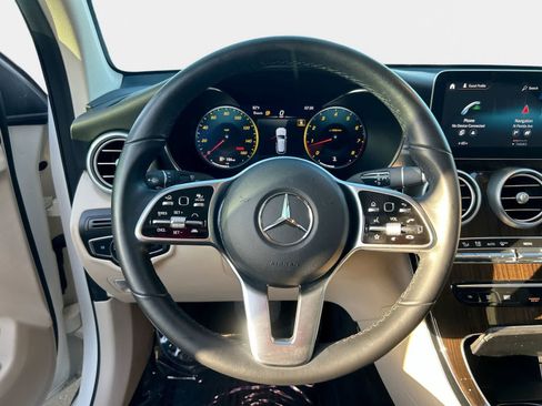 Used 2021 Mercedes-Benz GLC 300 image 16