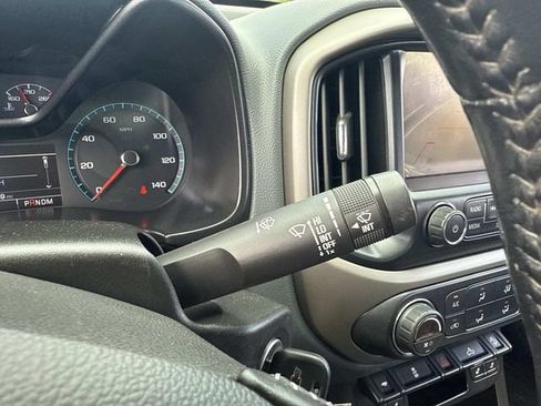 Used 2016 Chevrolet Colorado Z71 AWD/4WD image 39