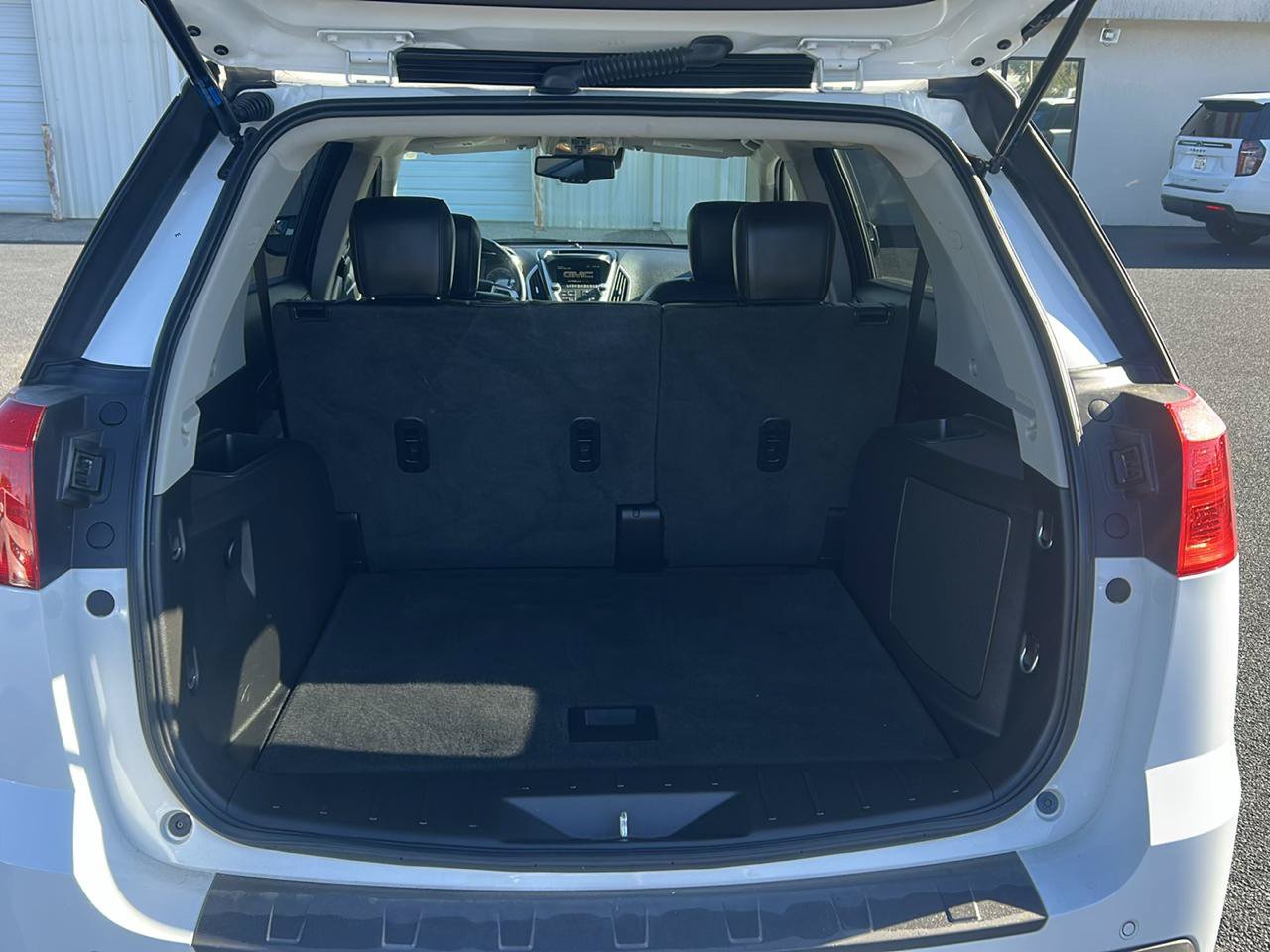 Used 2014 GMC Terrain SLT AWD/4WD image 12