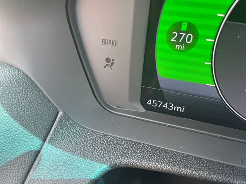 Used 2023 Chevrolet Bolt LT w/ Driver Confidence Package FWD image 42
