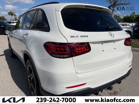 Used 2022 Mercedes-Benz GLC 300 4MATIC image 11