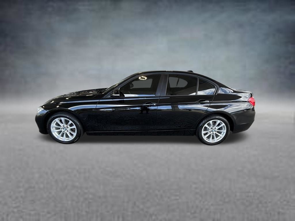 Used 2016 BMW 320i xDrive Sedan AWD/4WD image 8