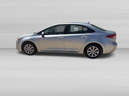 Used 2026 Toyota Corolla LE FWD image 7
