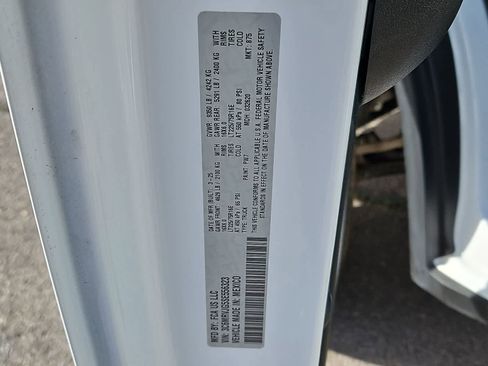 Used 2025 RAM ProMaster 3500 w/ Crew Van Package image 32