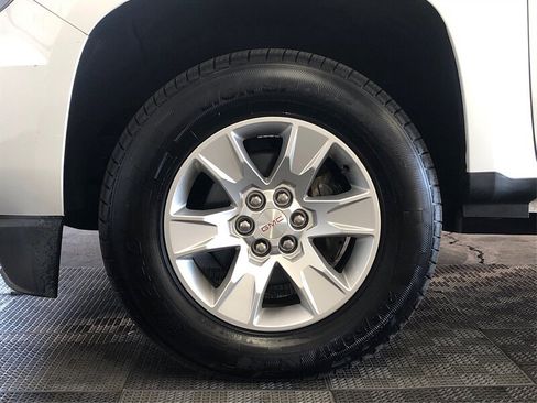 Used 2018 GMC Canyon SLE w/ SLE Convenience Package image 14