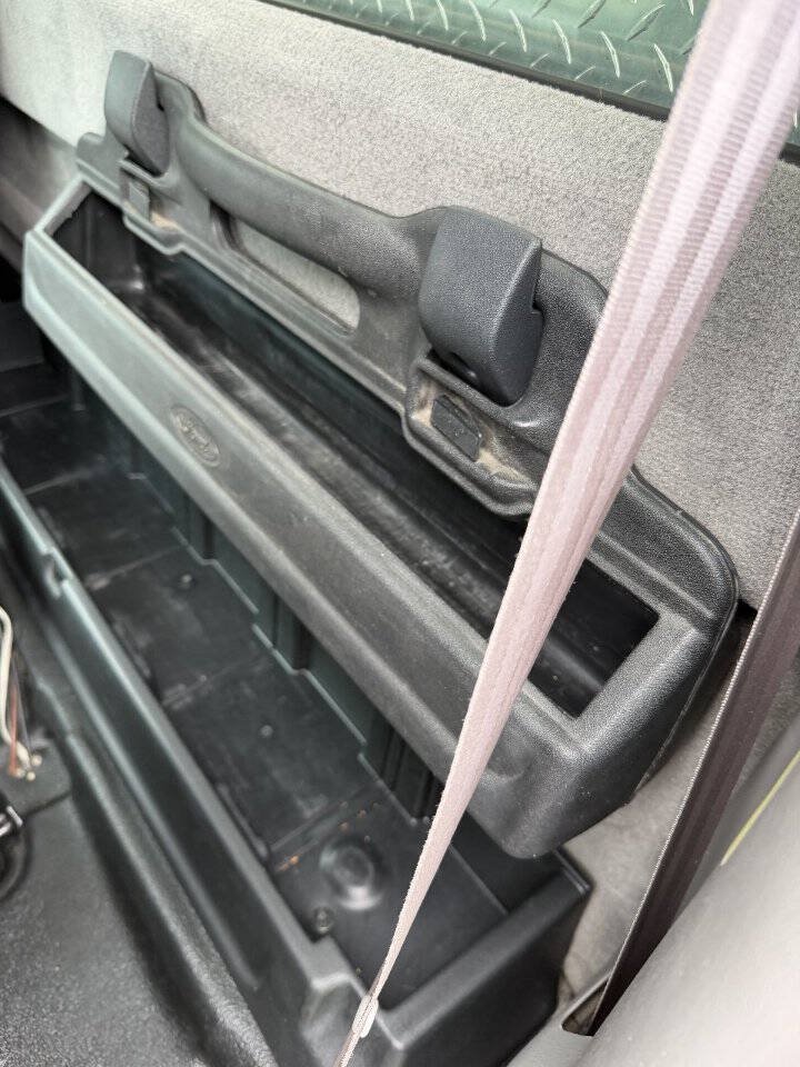 Used 1999 Ford F450 4x4 Regular Cab Super Duty image 58