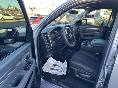 Used 2019 RAM 1500 Classic Warlock w/ Electronics Group image 13