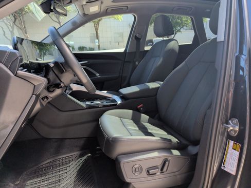 Certified 2025 Audi Q5 Premium Plus w/ Premium Plus AWD/4WD image 31