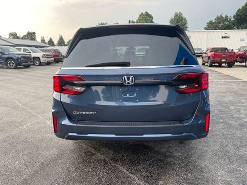 Used 2025 Honda Odyssey EX-L image 4