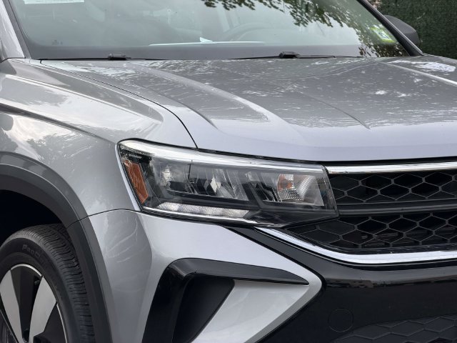 Certified 2023 Volkswagen Taos S AWD/4WD image 10