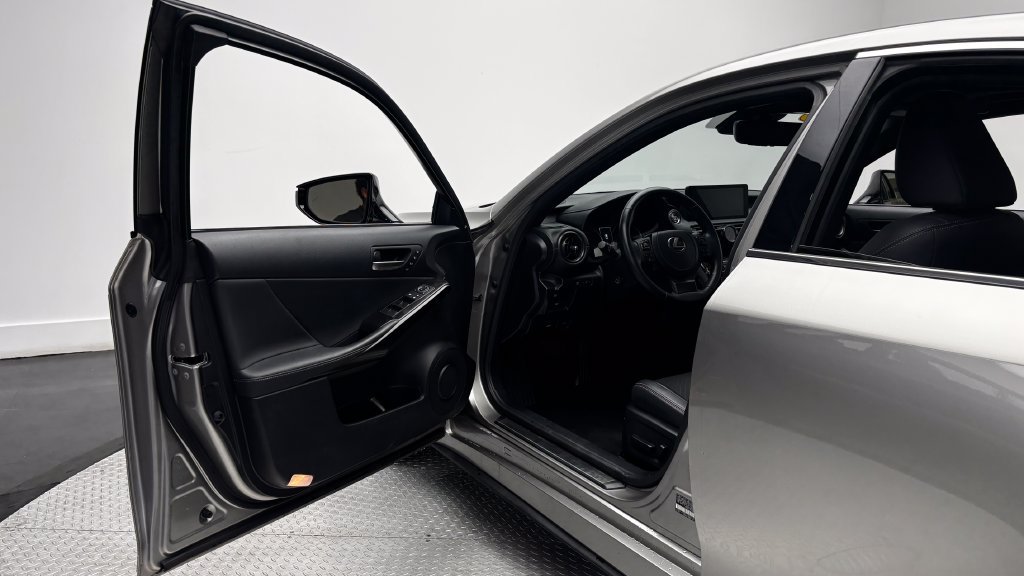 Used 2023 Lexus IS 300 AWD w/ Premium Package image 16