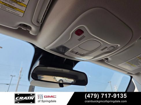 Used 2020 Jeep Renegade Latitude w/ Cold Weather Group AWD/4WD image 21