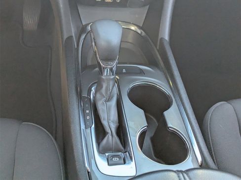 Used 2023 Chevrolet Malibu LT image 21