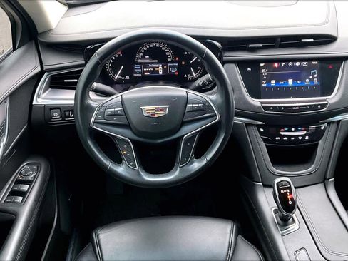Used 2019 Cadillac XT5 Luxury image 5