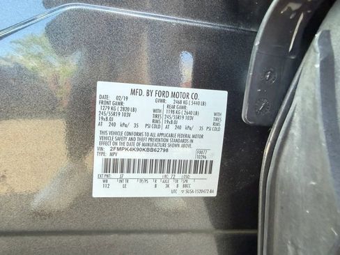 Used 2019 Ford Edge Titanium AWD/4WD image 39
