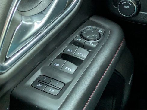 Used 2023 Chevrolet Suburban RST w/ Luxury Package image 24