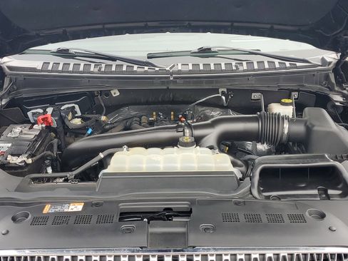 Used 2022 Lincoln Navigator Reserve image 8