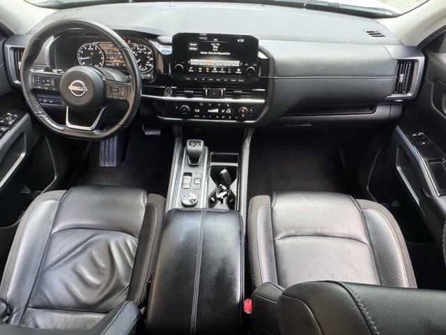 Used 2023 Nissan Pathfinder SL AWD/4WD image 24