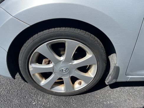 Used 2013 Hyundai Elantra Limited w/ Technology Pkg FWD image 10