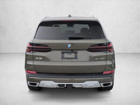 Used 2026 BMW X5 xDrive40i AWD/4WD image 8