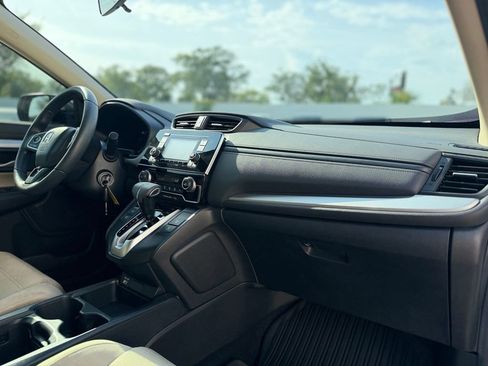 Used 2020 Honda CR-V LX image 17