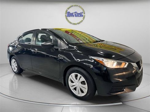 Used 2021 Nissan Versa S FWD image 8
