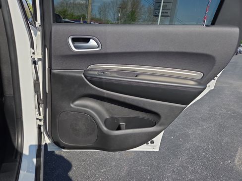 Certified 2019 Dodge Durango SXT w/ 3rd Row Seating Group AWD/4WD image 20