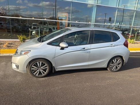 Used 2015 Honda Fit EX-L image 2