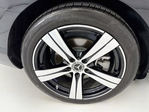 Certified 2025 Mercedes-Benz C 300 Sedan image 32