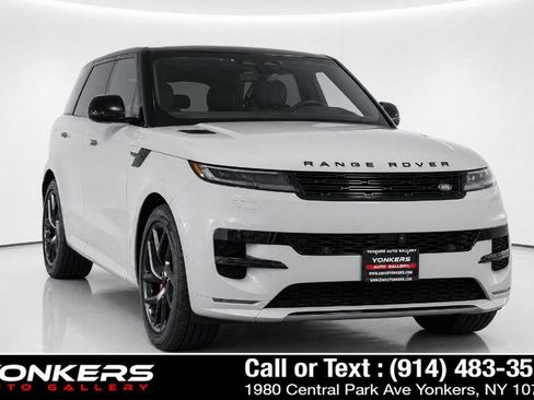Used 2024 Land Rover Range Rover Sport Dynamic SE AWD/4WD image 4